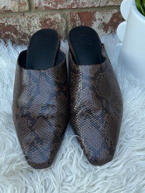 Vince Women's Mule Heel Shoes in Brown Snake Print Leather Size 8.5